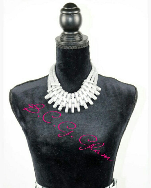 Silver Cloft Necklace